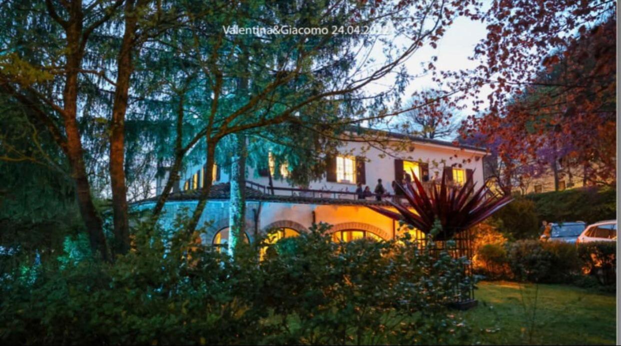 Hotel La Ginestra Acqualagna Extérieur photo